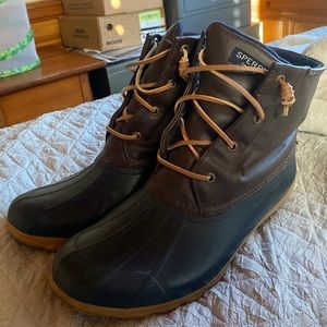 Sperries good condition